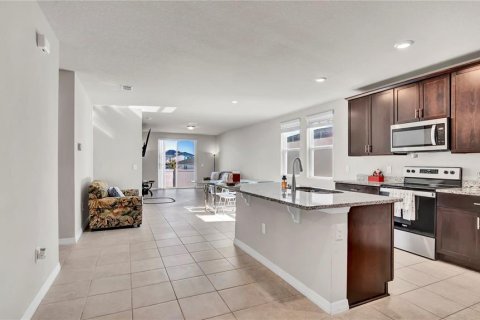 Casa en alquiler en Haines City, Florida, 3 dormitorios, 161.09 m2 № 1564486 - foto 8