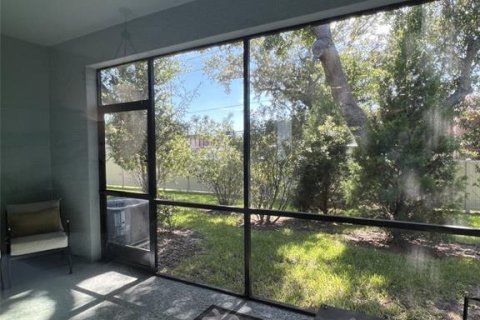Townhouse in Seminole, Florida 3 bedrooms, 183.67 sq.m. № 1833478 - photo 12
