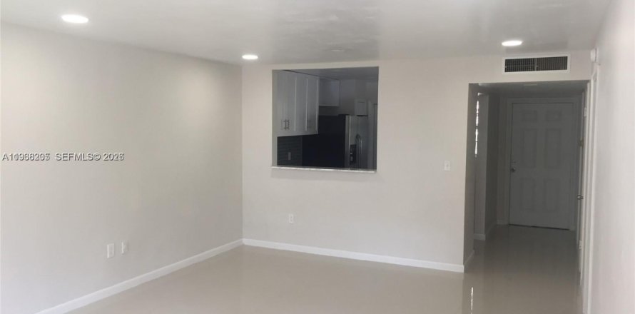 Appartement à Miami, Floride 1 chambre, 88.63 m2 № 1995945
