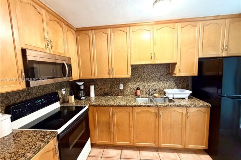 Villa ou maison à West Palm Beach, Floride 3 chambres, 85.47 m2 № 2001399