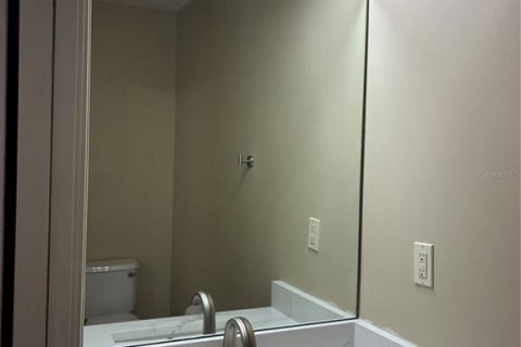 Touwnhouse à louer à Wesley Chapel, Floride: 2 chambres, 130.71 m2 № 2410389 - photo 15