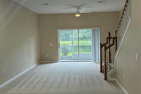 Touwnhouse à louer à Wesley Chapel, Floride: 2 chambres, 130.71 m2 № 2410389 - photo 5