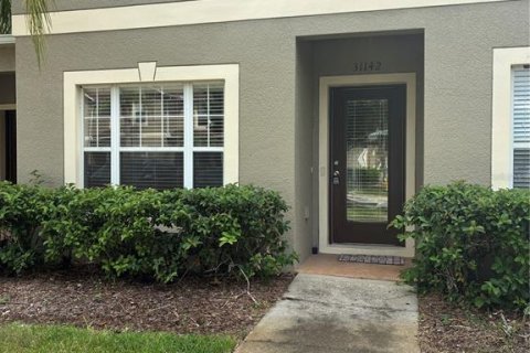 Touwnhouse à louer à Wesley Chapel, Floride: 2 chambres, 130.71 m2 № 2410389 - photo 2