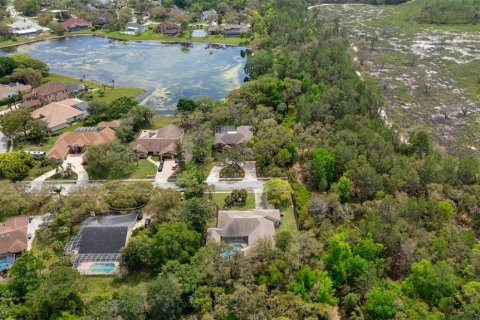 Casa en venta en Spring Hill, Florida, 6 dormitorios, 315.4 m2 № 1723641 - foto 11
