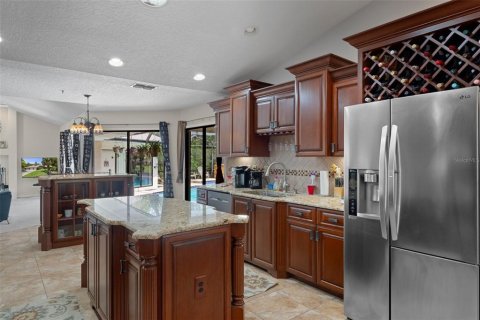 Casa en venta en Spring Hill, Florida, 6 dormitorios, 315.4 m2 № 1723641 - foto 26