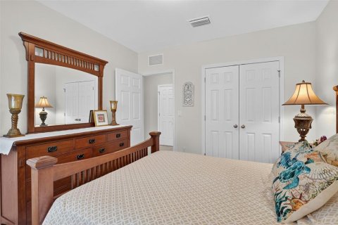 House in Punta Gorda, Florida 3 bedrooms, 217.3 sq.m. № 1916325 - photo 30