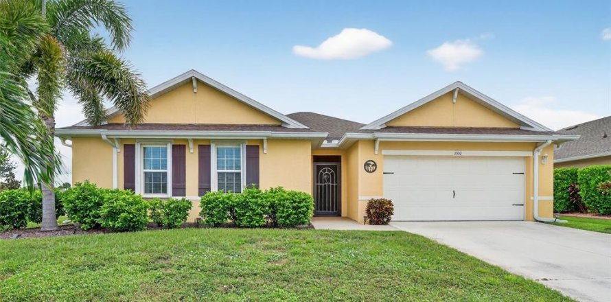 House in Punta Gorda, Florida 3 bedrooms, 217.3 sq.m. № 1916325