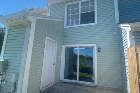 Adosado en alquiler en Temple Terrace, Florida, 2 dormitorios, 103.12 m2 № 1910464 - foto 12