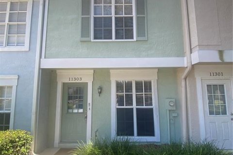 Adosado en alquiler en Temple Terrace, Florida, 2 dormitorios, 103.12 m2 № 1910464 - foto 1