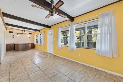 Casa en venta en Oxford, Florida, 3 dormitorios, 165.37 m2 № 1886935 - foto 6