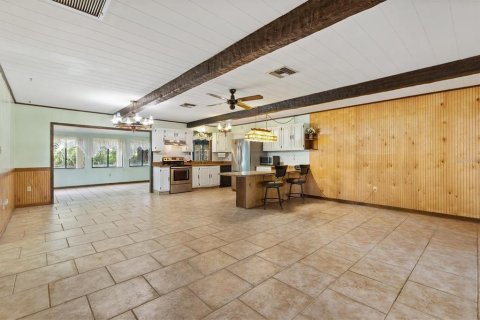 Casa en venta en Oxford, Florida, 3 dormitorios, 165.37 m2 № 1886935 - foto 8