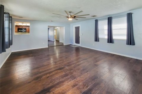 Villa ou maison à vendre à Hudson, Floride: 2 chambres, 128.86 m2 № 1900084 - photo 10