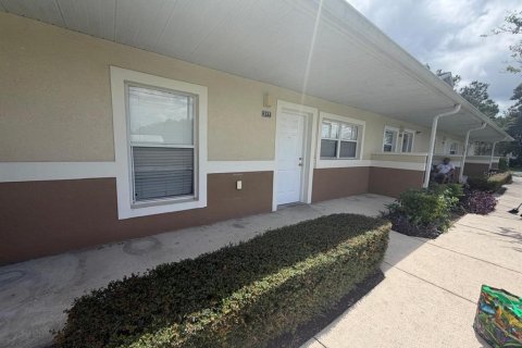 Appartement à louer à Sanford, Floride: 2 chambres, 91.04 m2 № 2430387 - photo 4