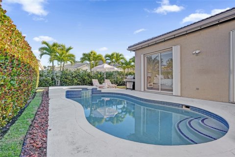 Купить виллу или дом в Маргит, Флорида 2 спальни, 151.99м2, № 2043638 - фото 30