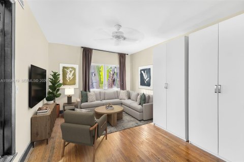 Купить кондоминиум в Майами-Бич, Флорида 2 спальни, 97.36м2, № 2021927 - фото 6