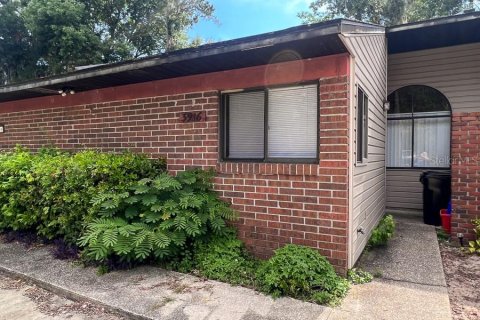 Appartement à louer à Gainesville, Floride: 2 chambres, 84.26 m2 № 1876860 - photo 1