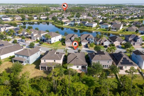 House in Orlando, Florida 4 bedrooms, 228.82 sq.m. № 1657896 - photo 3
