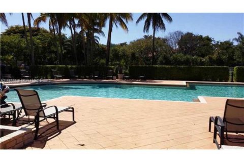 Снять в аренду кондоминиум в Коконат Крик, Флорида 1 спальня, 57.6м2, № 2026457 - фото 9