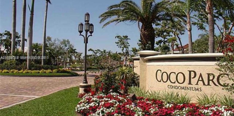 Кондоминиум с 1 спальней в Коконат Крик, Флорида № 2026457