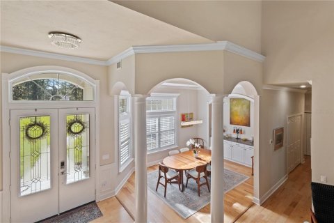 House in Gainesville, Florida 4 bedrooms, 339.28 sq.m. № 1651678 - photo 24