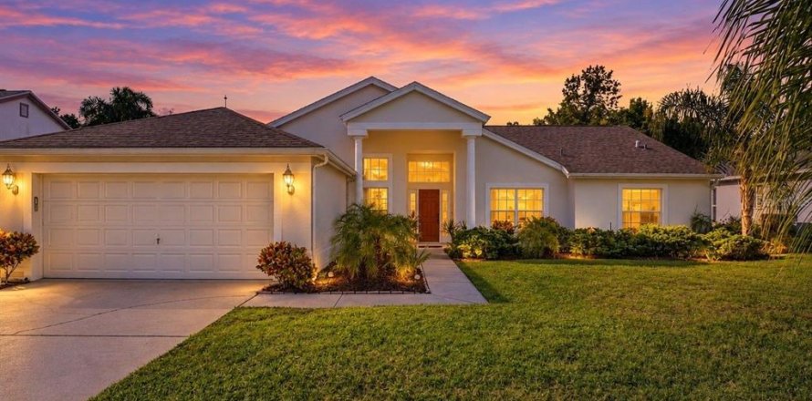 Villa ou maison à Hudson, Floride 3 chambres, 164.44 m2 № 2430808