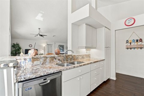Villa ou maison à vendre à Hudson, Floride: 3 chambres, 164.44 m2 № 2430808 - photo 10