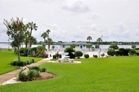 Condo in Lakeland, Florida, 2 bedrooms № 2112735 - photo 21