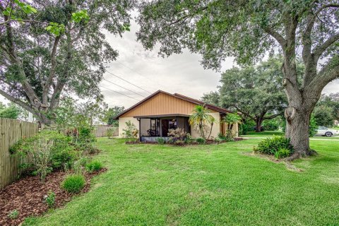 Villa ou maison à louer à Lakeland, Floride: 2 chambres, 81.1 m2 № 1870338 - photo 4