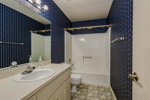 Villa ou maison à louer à Lakeland, Floride: 2 chambres, 81.1 m2 № 1870338 - photo 12