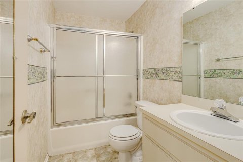 Villa ou maison à louer à Lakeland, Floride: 2 chambres, 81.1 m2 № 1870338 - photo 17