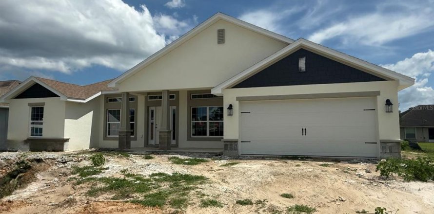 House in Ocala, Florida 4 bedrooms, 201.51 sq.m. № 1849458