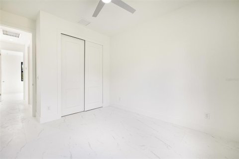 Casa en venta en Port Charlotte, Florida, 3 dormitorios, 153.57 m2 № 1755062 - foto 29