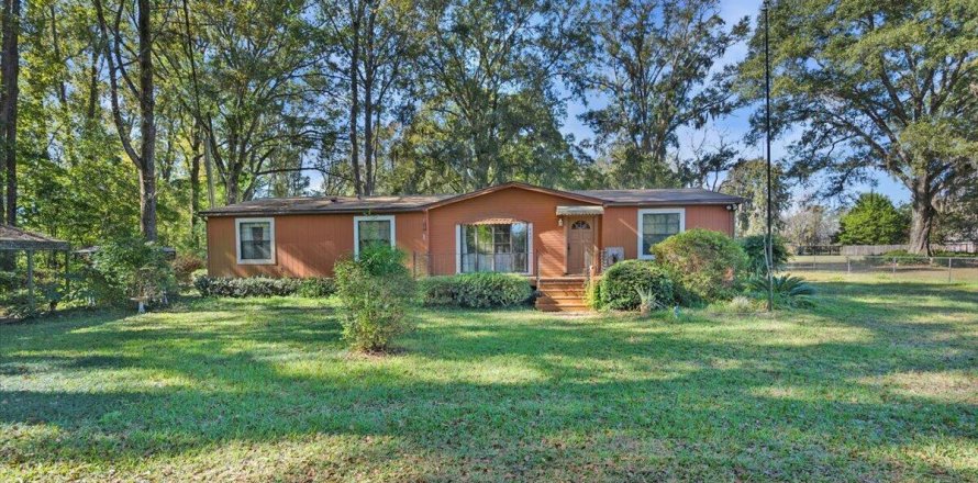 House in Jacksonville, Florida 3 bedrooms, 149.29 sq.m. № 865908