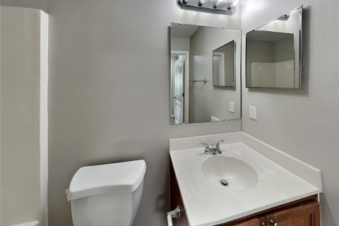 House in Palmetto, Florida 3 bedrooms, 106.65 sq.m. № 1910954 - photo 13