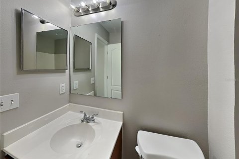 House in Palmetto, Florida 3 bedrooms, 106.65 sq.m. № 1910954 - photo 8