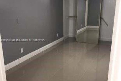 Copropriété à vendre à West Palm Beach, Floride: 1 chambre, 58.25 m2 № 2154712 - photo 5