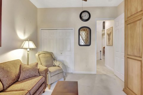 Casa en venta en Port St. Lucie, Florida, 2 dormitorios, 198.44 m2 № 2078137 - foto 11