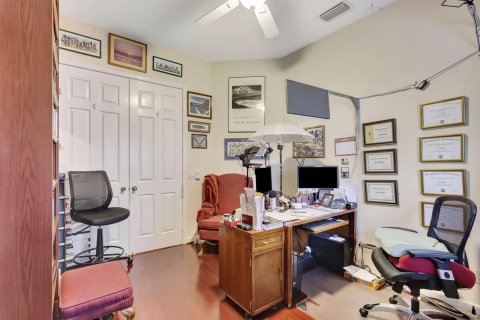 Casa en venta en Port St. Lucie, Florida, 2 dormitorios, 198.44 m2 № 2078137 - foto 16