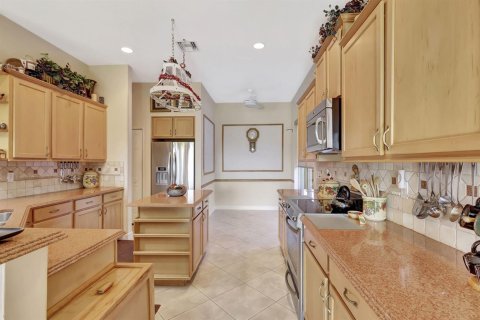 Casa en venta en Port St. Lucie, Florida, 2 dormitorios, 198.44 m2 № 2078137 - foto 24