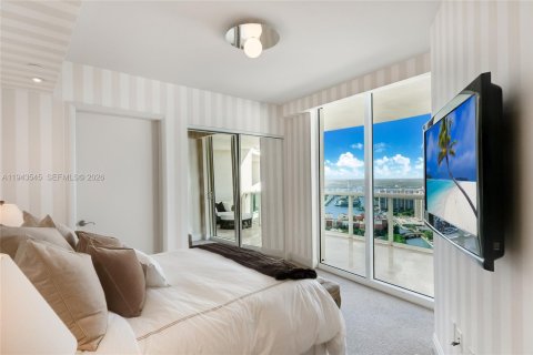 Copropriété à louer à Sunny Isles Beach, Floride: 2 chambres, 175.21 m2 № 2000509 - photo 18