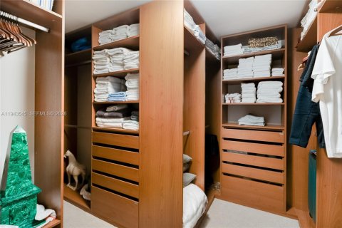 Copropriété à louer à Sunny Isles Beach, Floride: 2 chambres, 175.21 m2 № 2000509 - photo 14