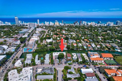Condo in Miami Beach, Florida, 1 bedroom  № 2084411 - photo 4