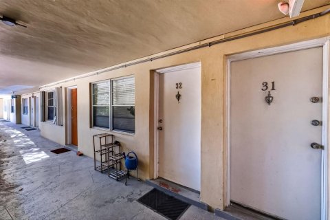 Condo in Miami Beach, Florida, 1 bedroom  № 2084411 - photo 8
