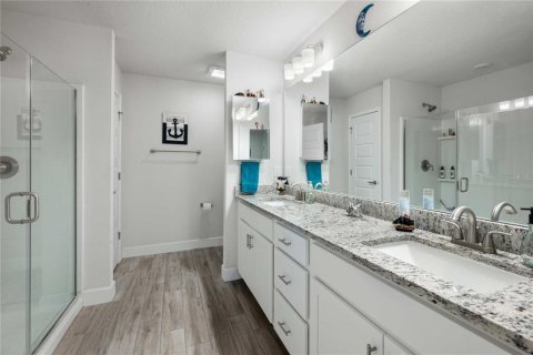 Casa en venta en Dade City, Florida, 4 dormitorios, 187.38 m2 № 1918159 - foto 16