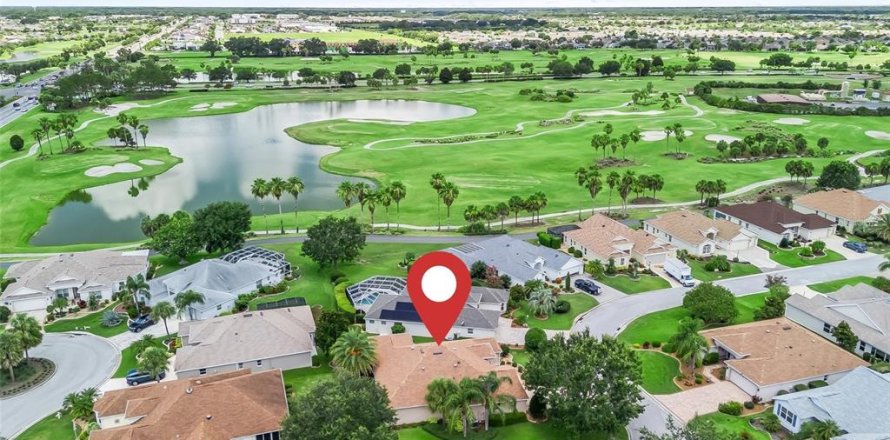 House in The Villages, Florida 3 bedrooms, 218.78 sq.m. № 1807323