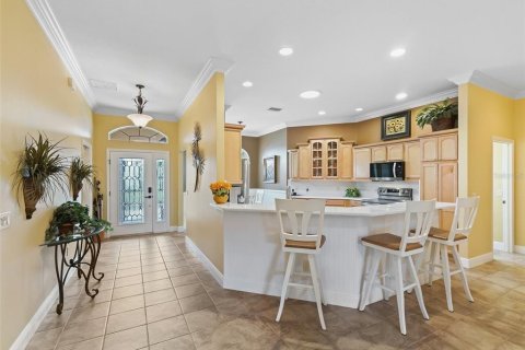 House in The Villages, Florida 3 bedrooms, 218.78 sq.m. № 1807323 - photo 16