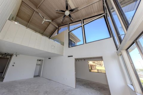Condo in Venice, Florida, 4 bedrooms  № 1852565 - photo 13