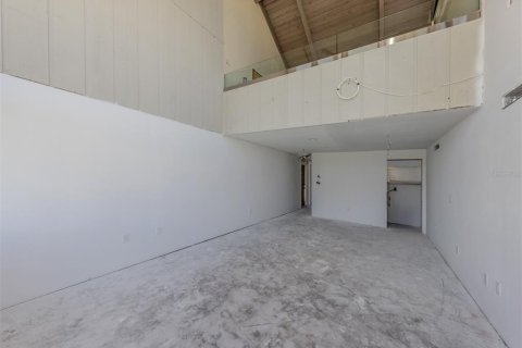Condo in Venice, Florida, 4 bedrooms  № 1852565 - photo 12