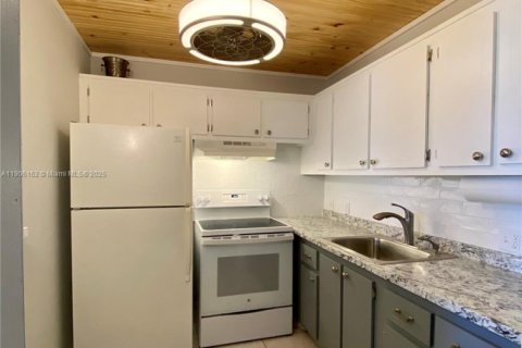 Copropriété à vendre à Boca Raton, Floride: 1 chambre, 66.89 m2 № 1956863 - photo 22