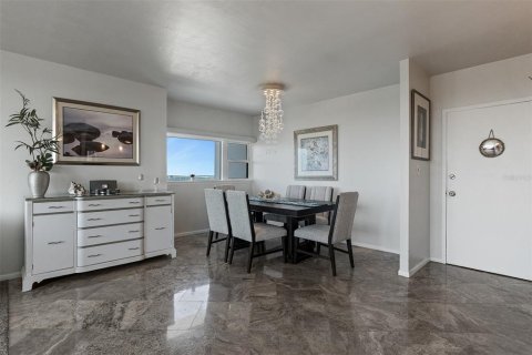 Condo in Clearwater, Florida, 2 bedrooms  № 1658746 - photo 14